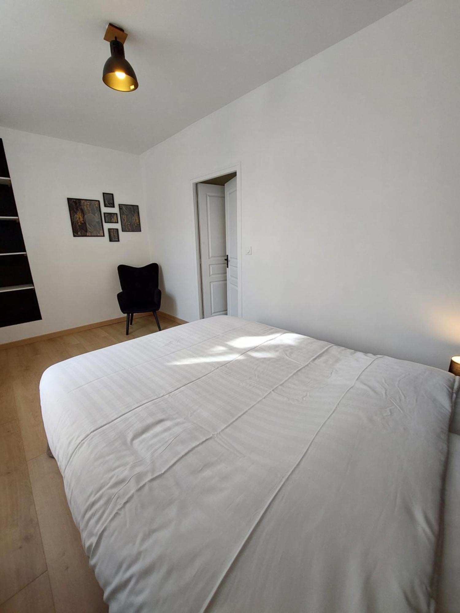 Appartements L'Hirondelle Beaugency Exterior photo