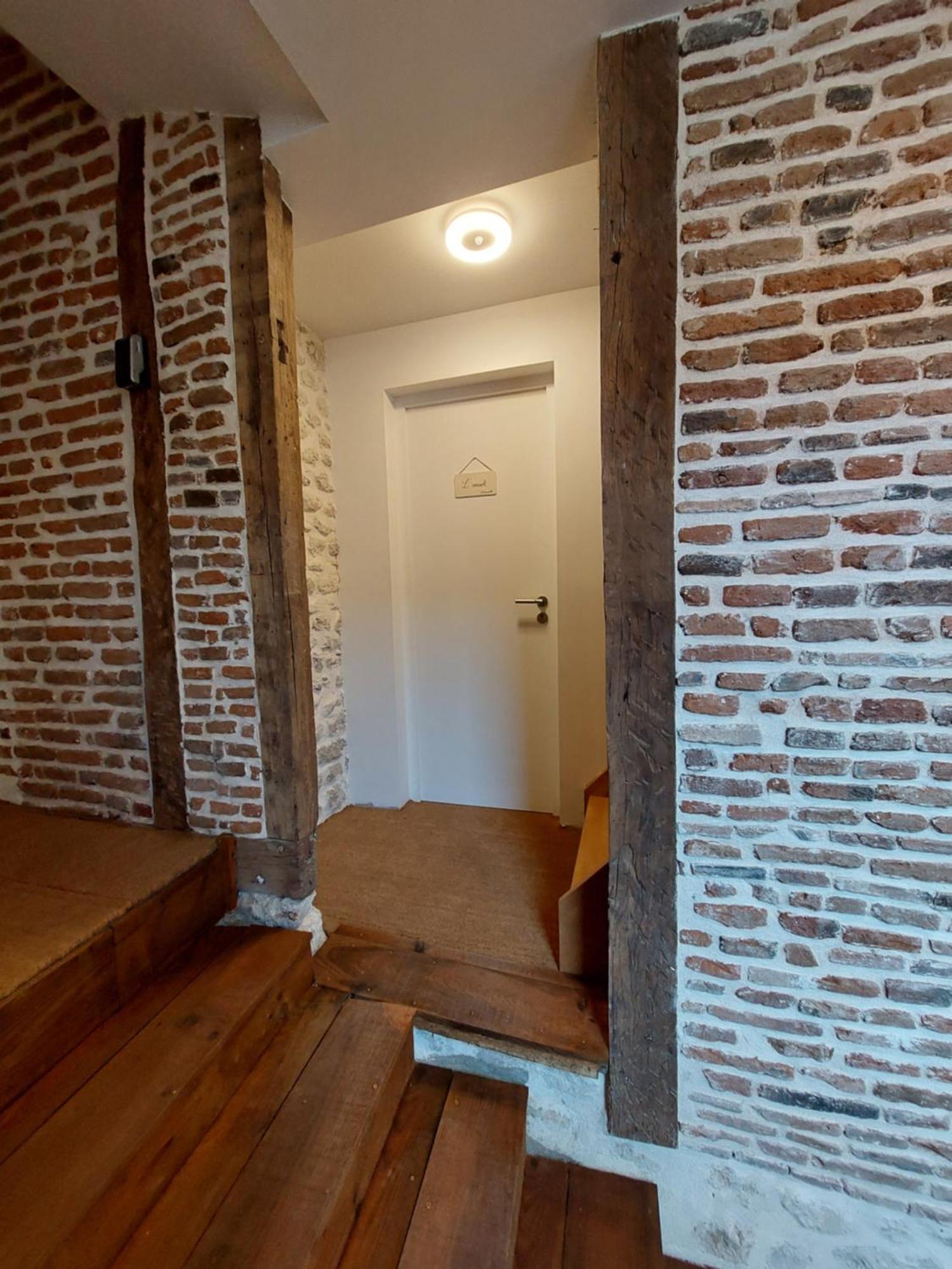 Appartements L'Hirondelle Beaugency Exterior photo